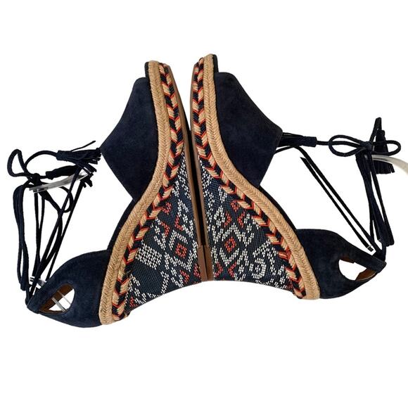 CAbi Isla Navy Suede Aztec Embroidered Espadrille Wedge Heels 7.5 NWOT - Picture 8 of 10